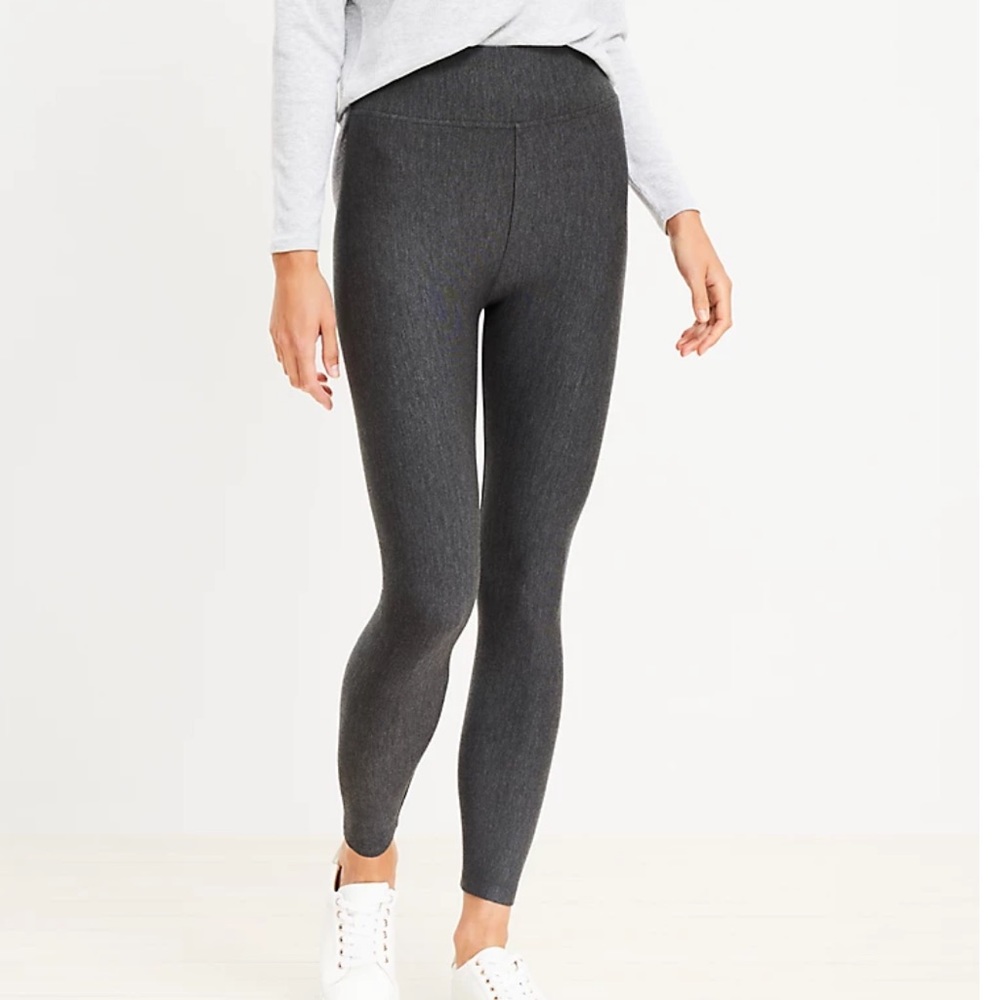 Loft Herringbone Dark Gray Leggings size small